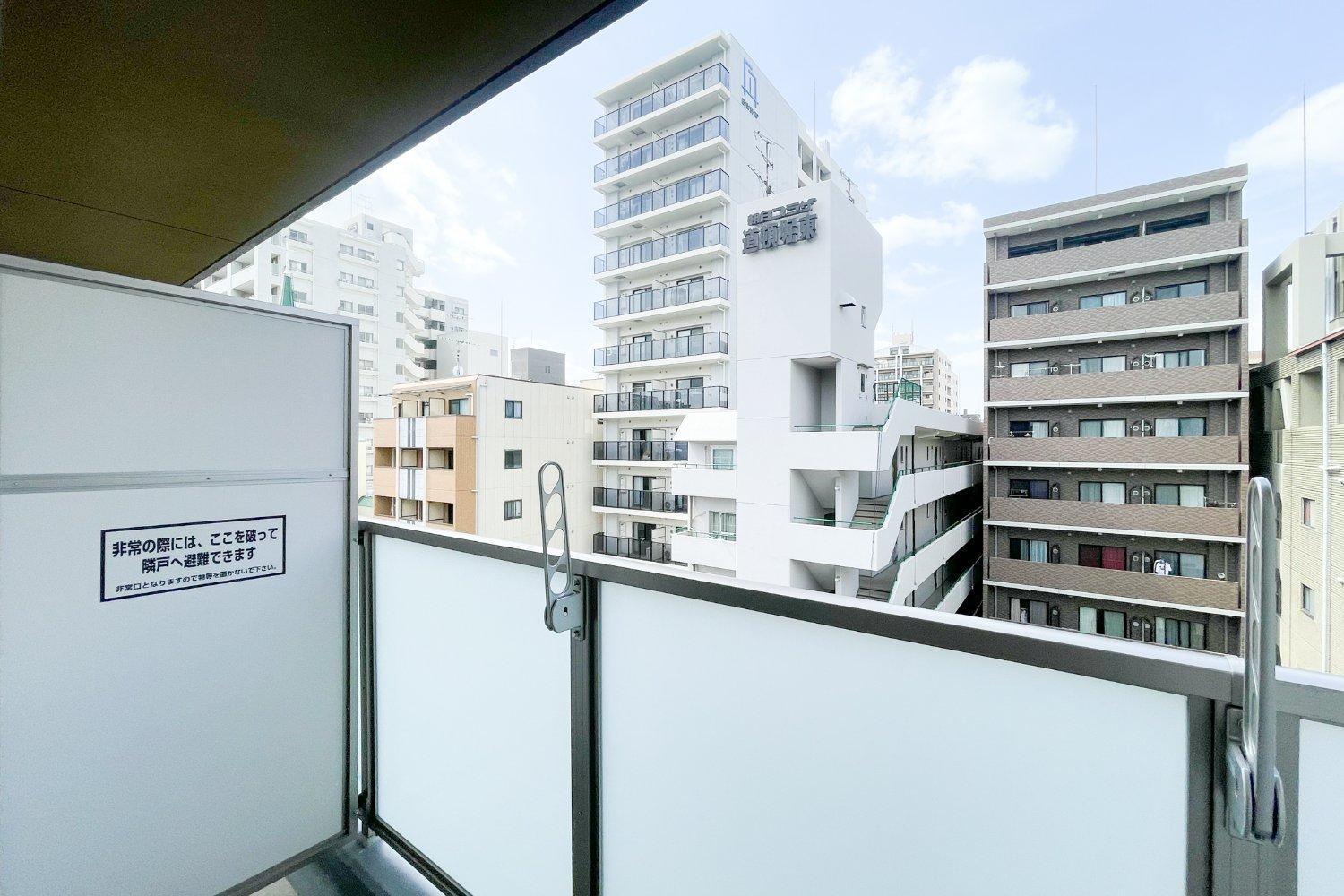 Blue Shimanouchi Apartment Osaka Room photo